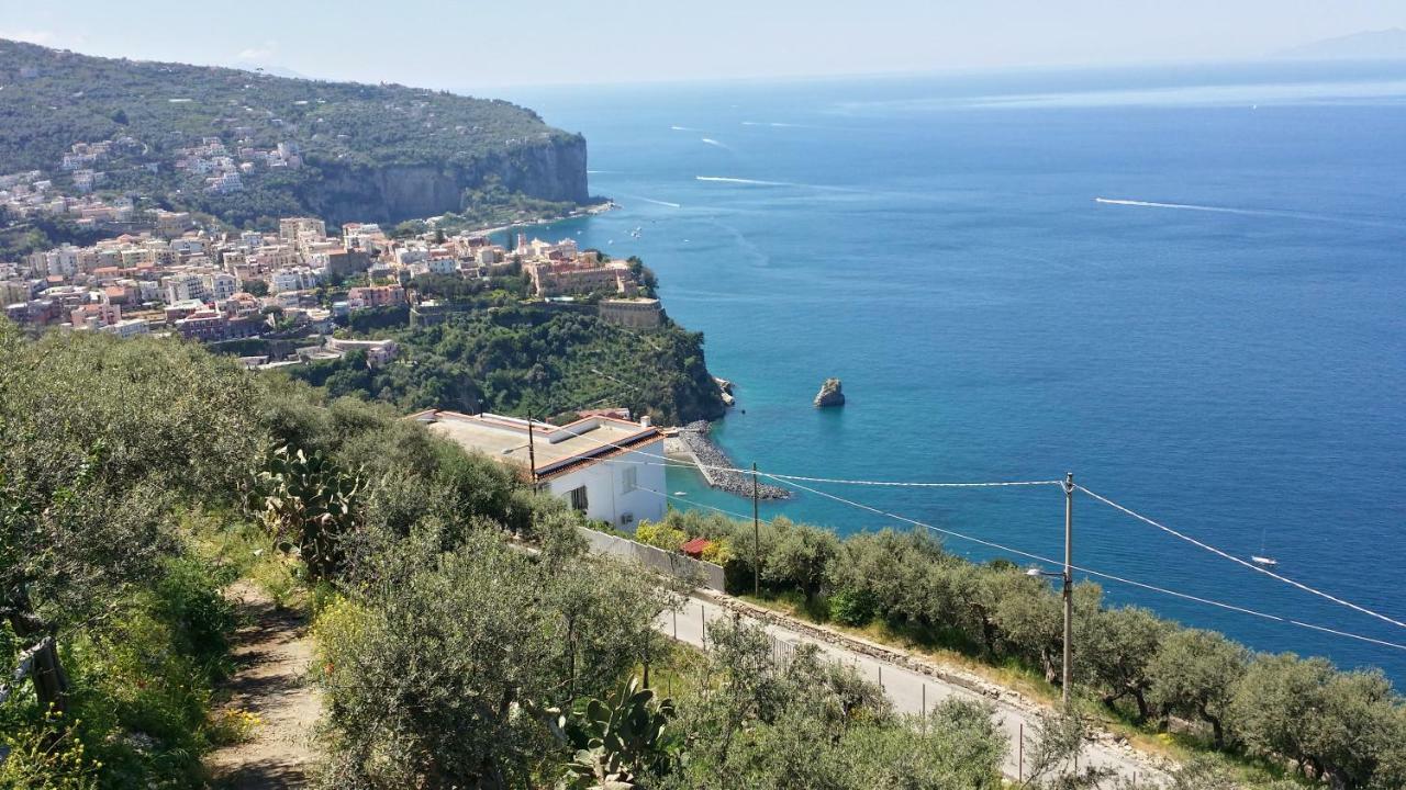 Ambrosio Home Bed & Breakfast Vico Equense
